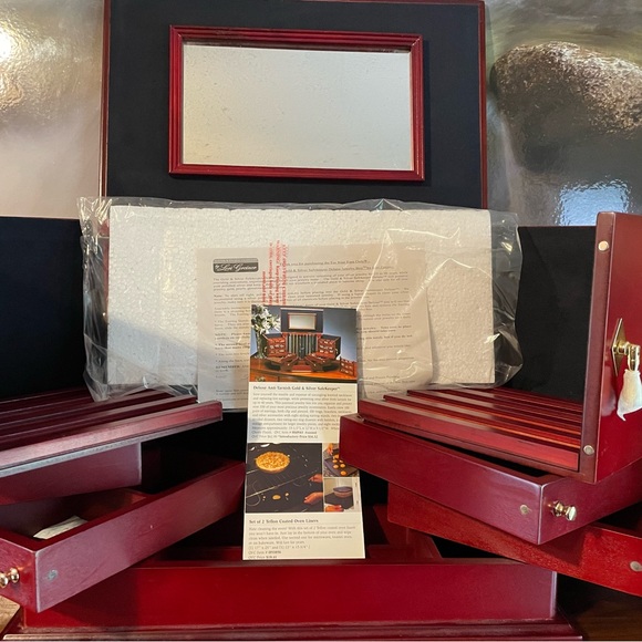 lori greiner Jewelry New Lori Greiner Gold And Silver Safekeeper